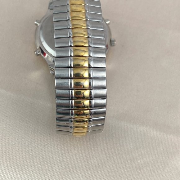 Vintage Wrangler Hero Digital/Analog 2 Tone Sports/Dress Watch - Picture 4 of 6